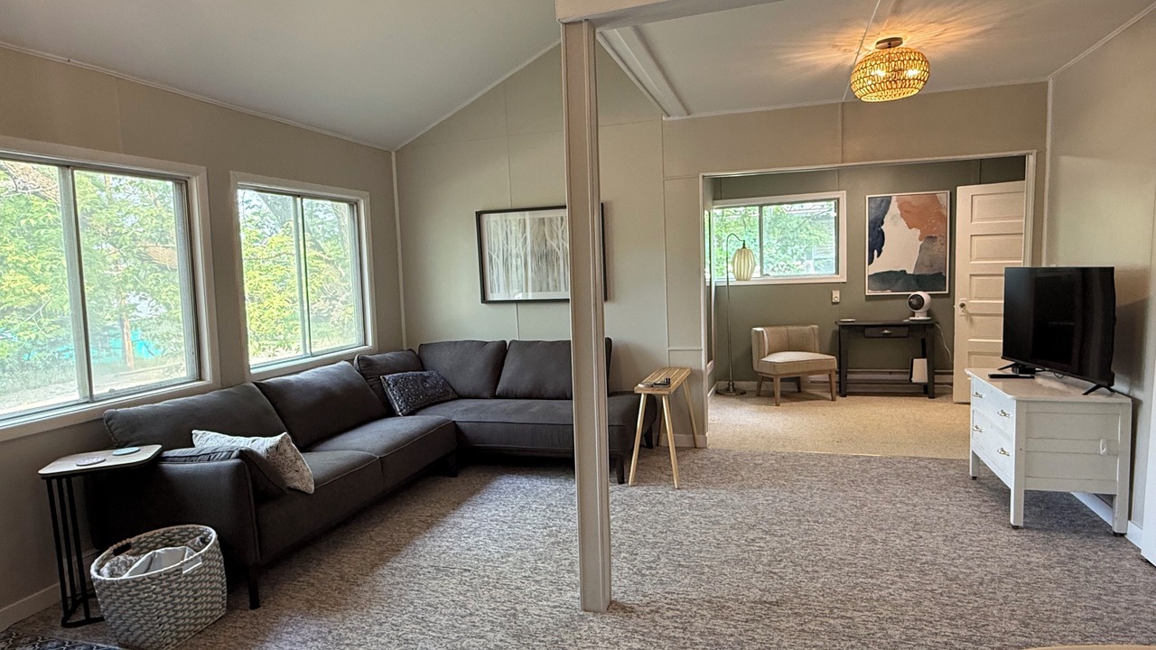 Photo of Livingroom in Manitou Beach