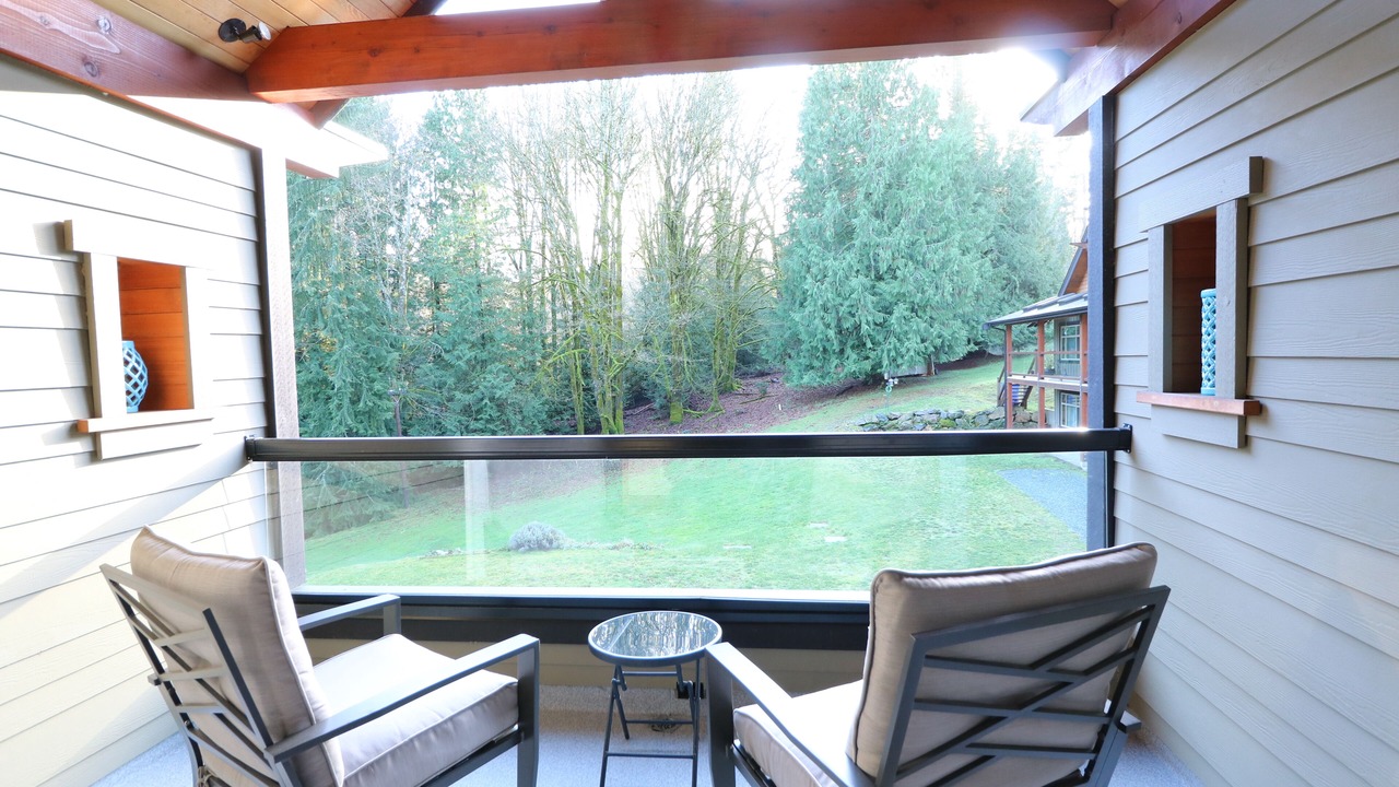 Photo of Patio Balcony in Mill Bay