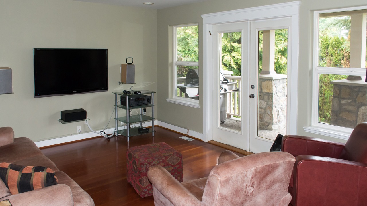 Photo of Bedroom in Brentwood Bay