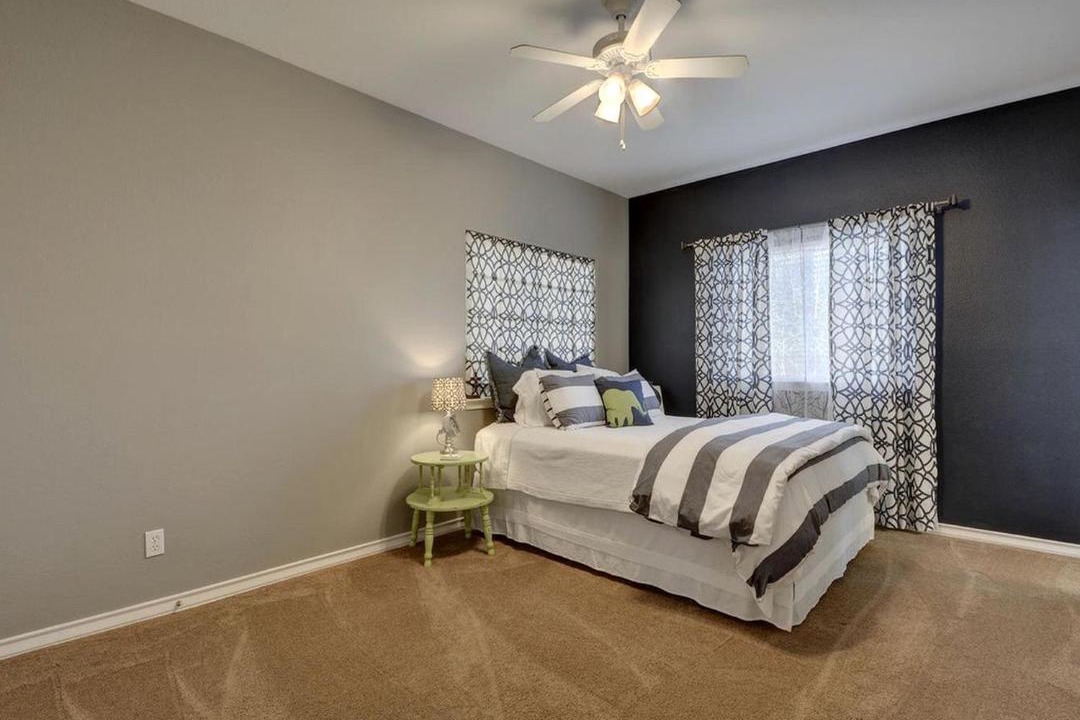 Photo of Bedroom in Apache Shores