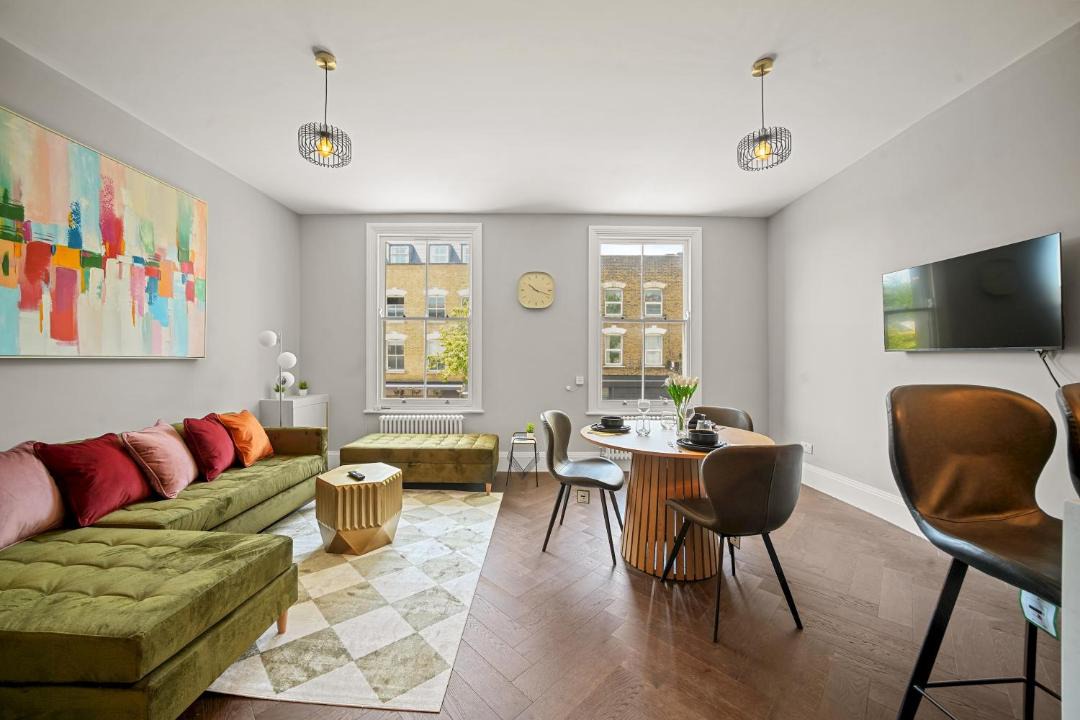 Photo of Livingroom in Leabridge