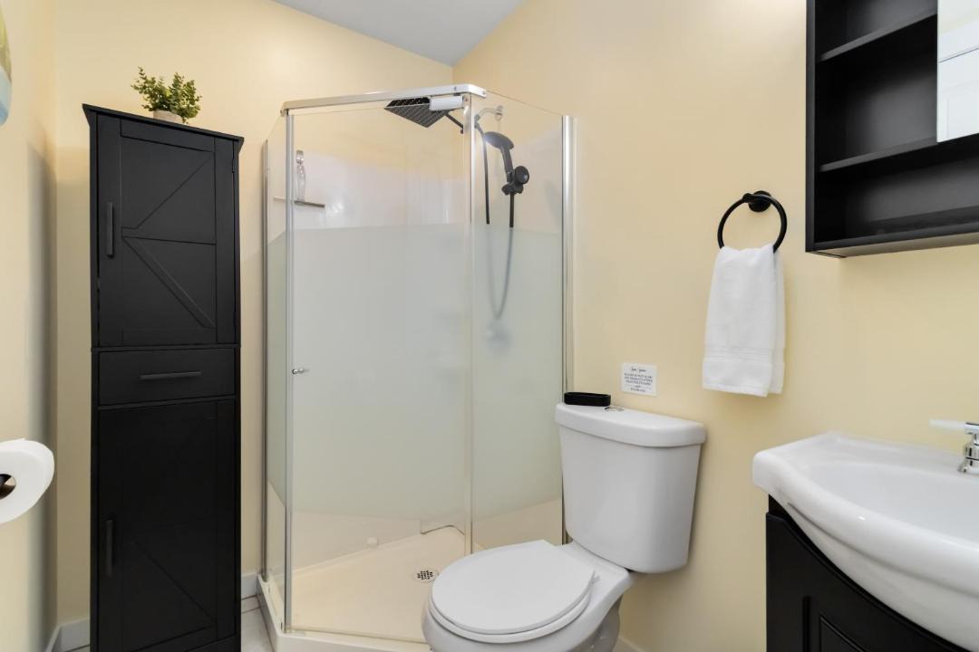 Photo of Bathroom in Otter Point