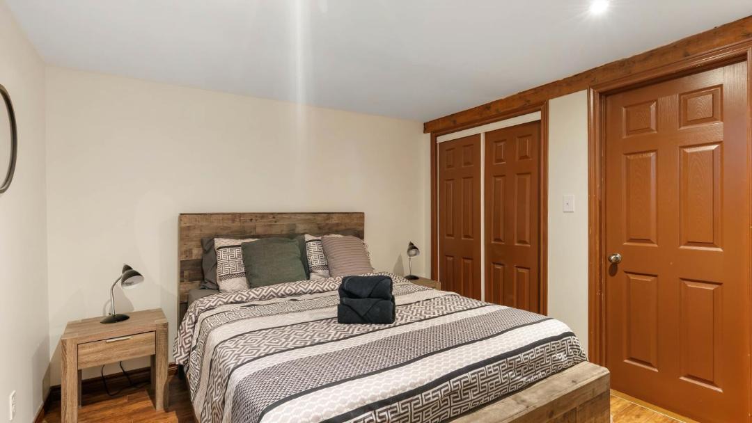Photo of Bedroom in Greater Napanee