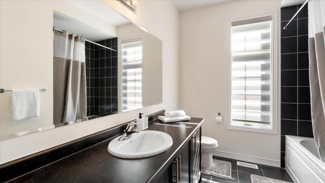 Photo of Bathroom in Carrying Place