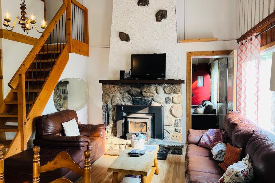 Photo of Livingroom in Val David