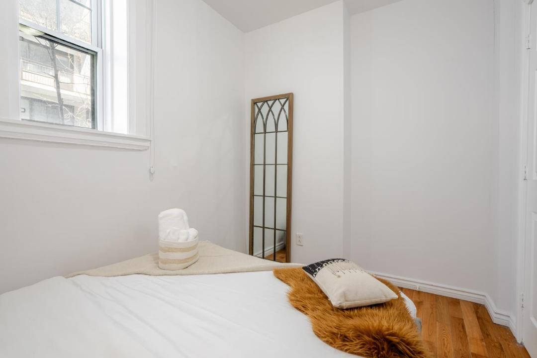 Photo of Bedroom in Shaughnessy Village