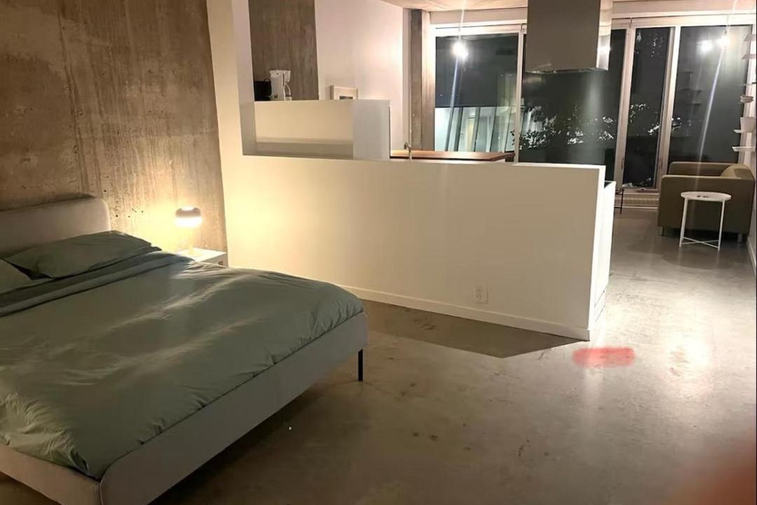Photo of Bedroom in International District