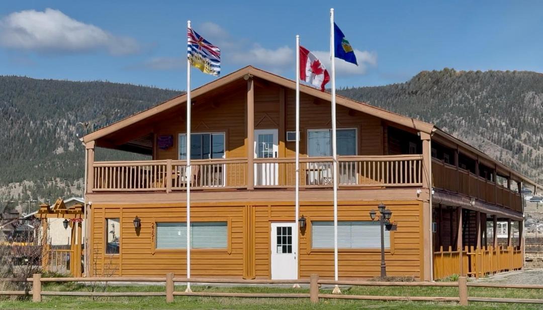 Photo of Others in Merritt