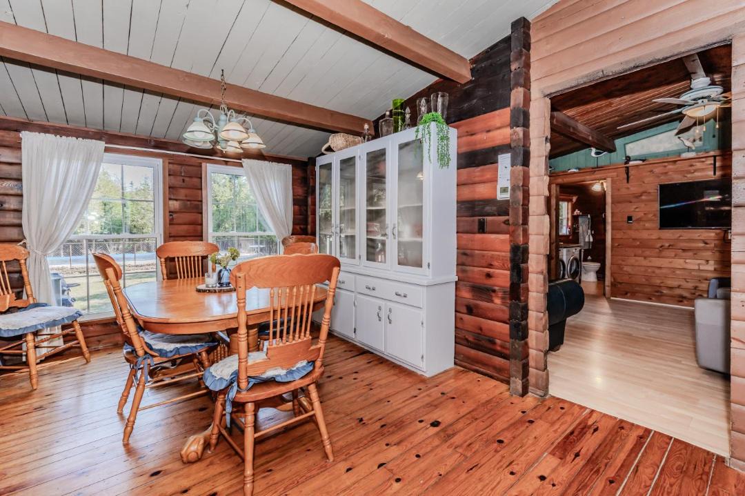 Photo of Kitchen in Northern Bruce Peninsula