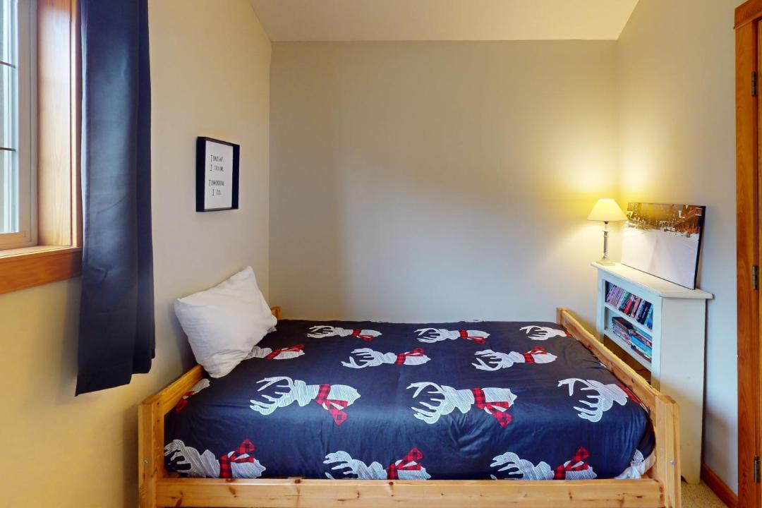 Photo of Bedroom in Big White Ski Resort