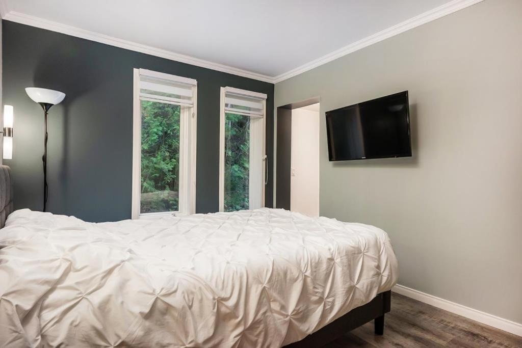 Photo of Bedroom in Chertsey