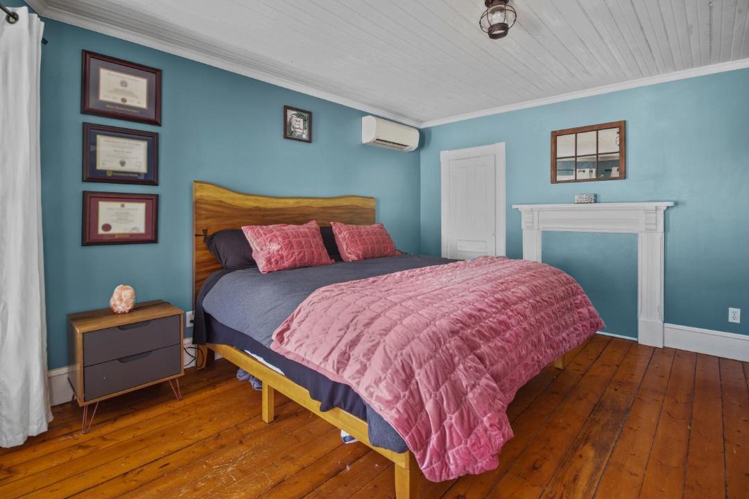 Photo of Bedroom in Petty Harbour