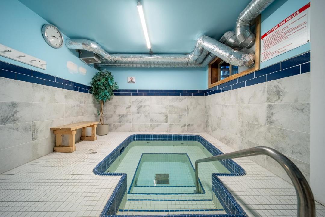 Photo of Bathroom in Whistler Creekside