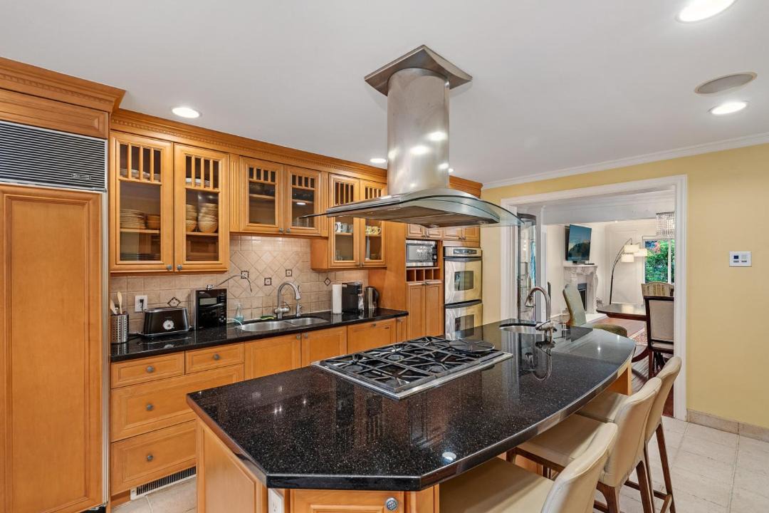 Photo of Kitchen in West Vancouver