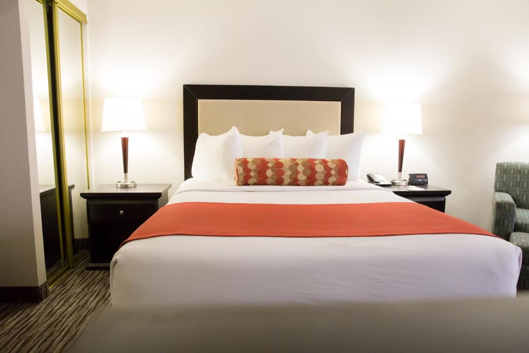 Photo of Bedroom in Hamilton