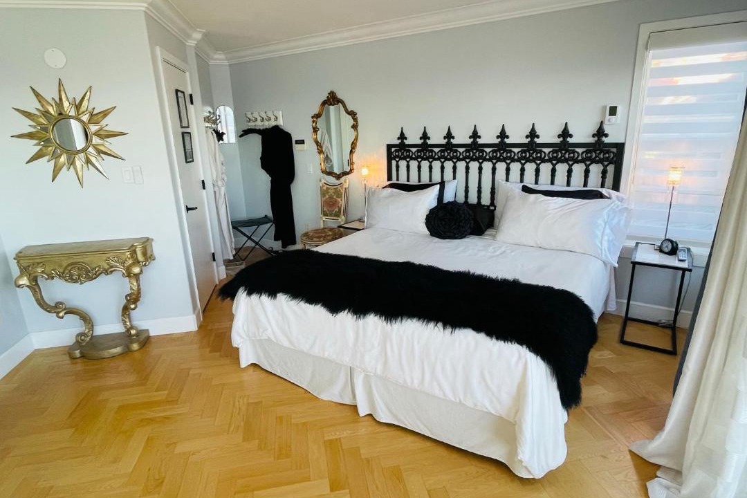 Photo of Bedroom in White Rock