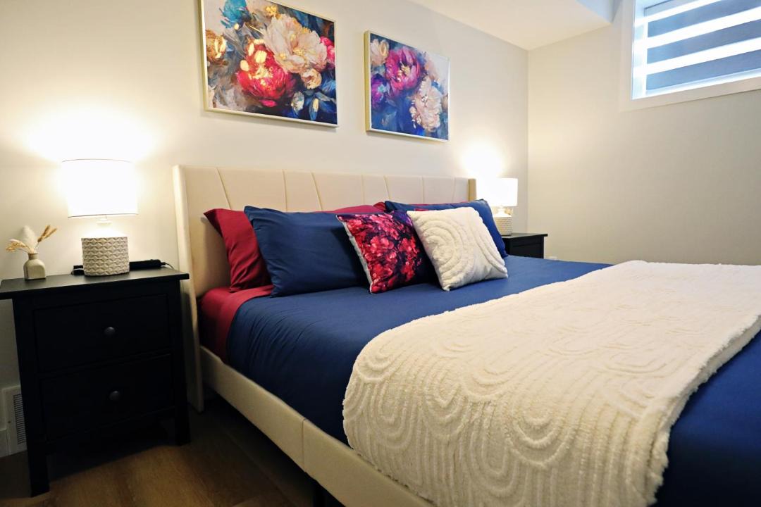 Photo of Bedroom in North Central Edmonton