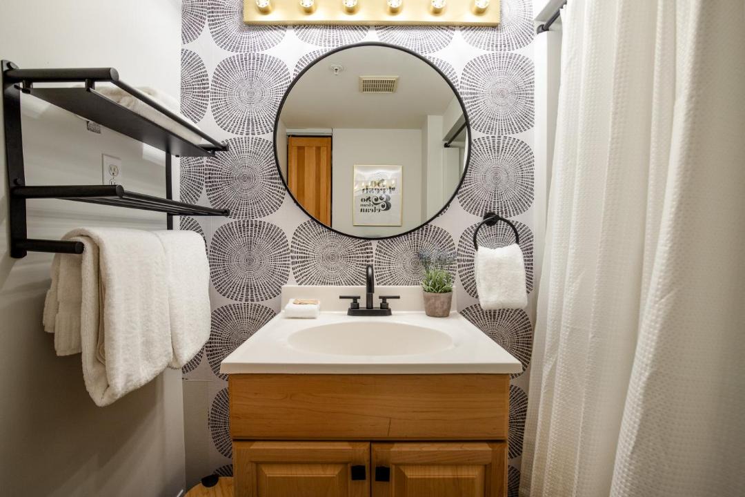 Photo of Bathroom in Whistler Creekside