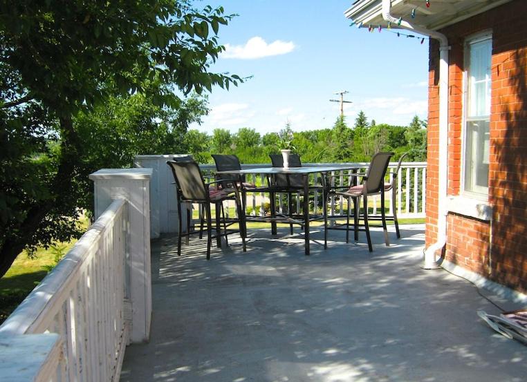 Photo of Patio Balcony in Moose Jaw