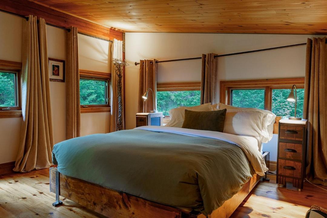Photo of Bedroom in Val David