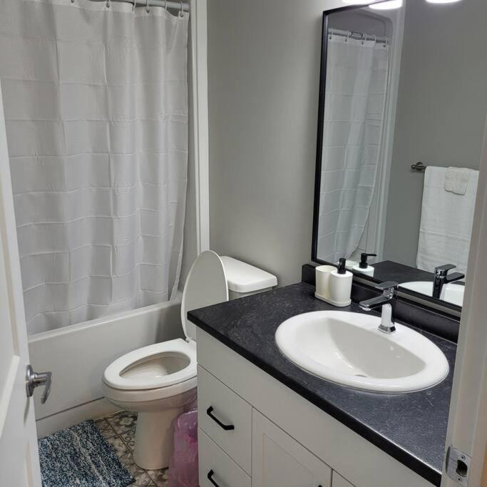 Photo of Bathroom in Dieppe