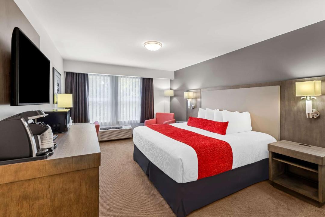 Photo of Bedroom in North Cowichan