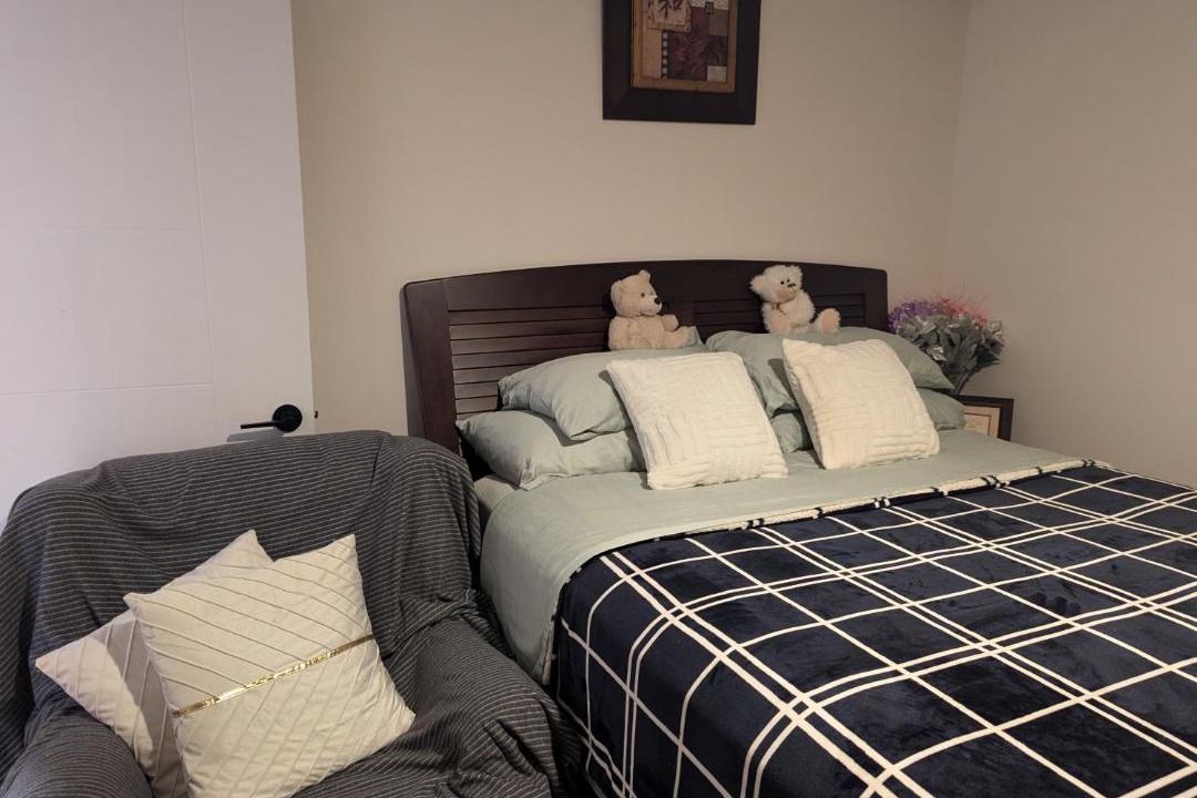 Photo of Bedroom in Bowmanville