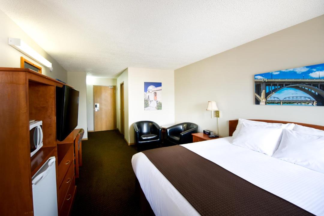 Photo of Bedroom in North Industrial