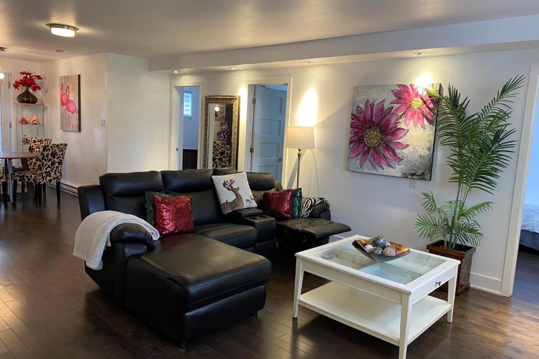 Photo of Livingroom in Brossard