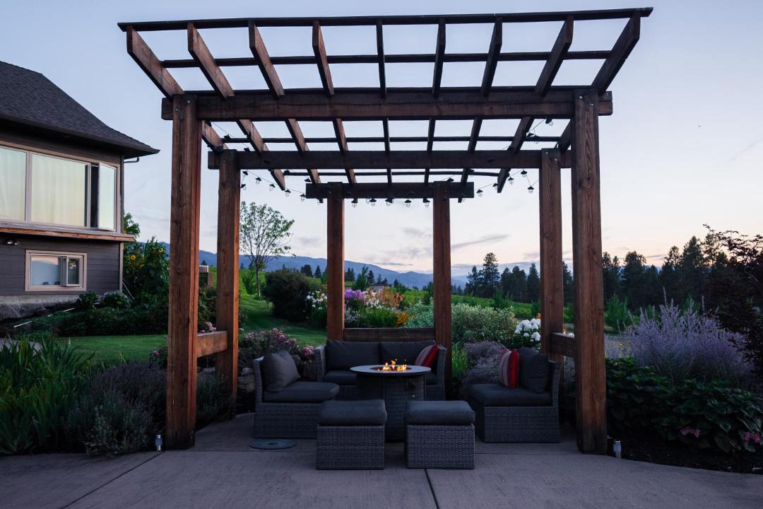 Photo of Others in Southeast Kelowna