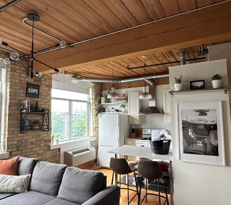 Photo of Livingroom in Parkdale