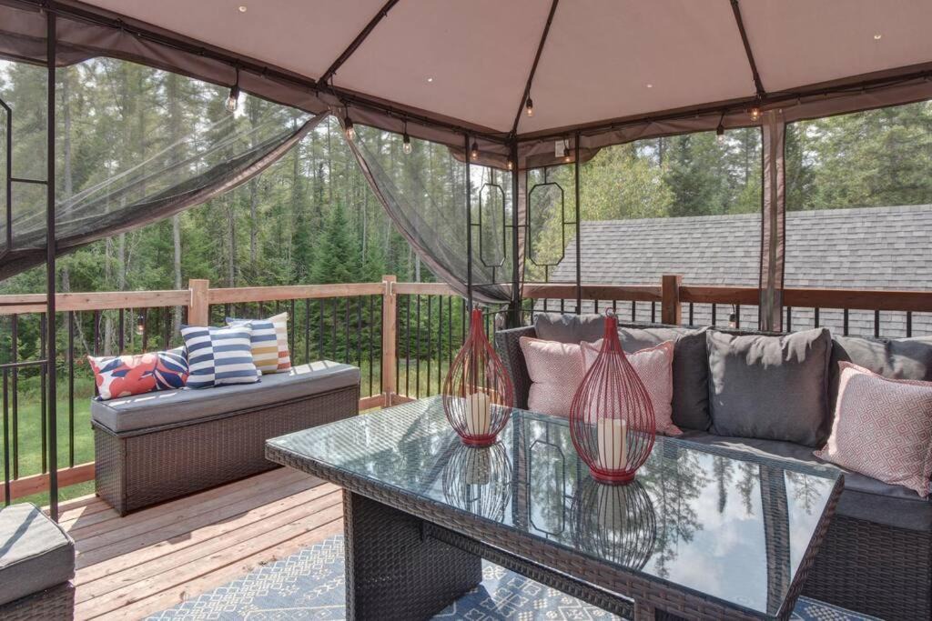 Photo of Patio Balcony in Lac-Superieur