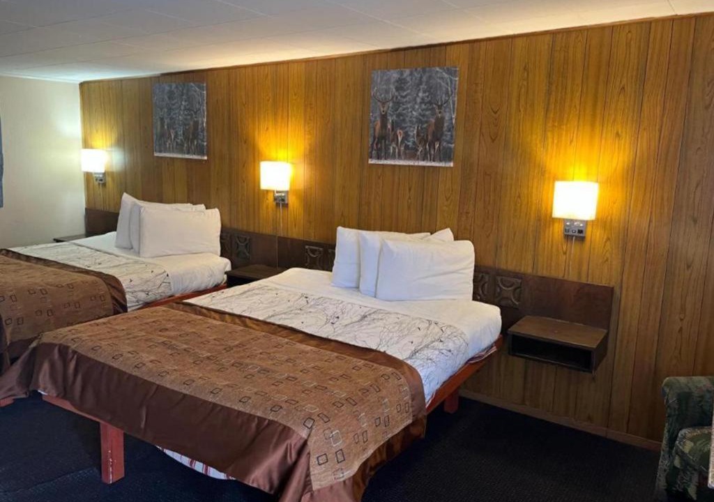 Photo of Bedroom in Cache Creek