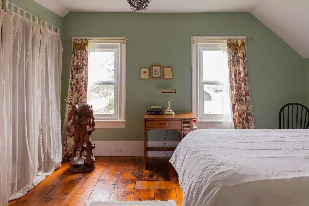 Photo of Bedroom in Wellington
