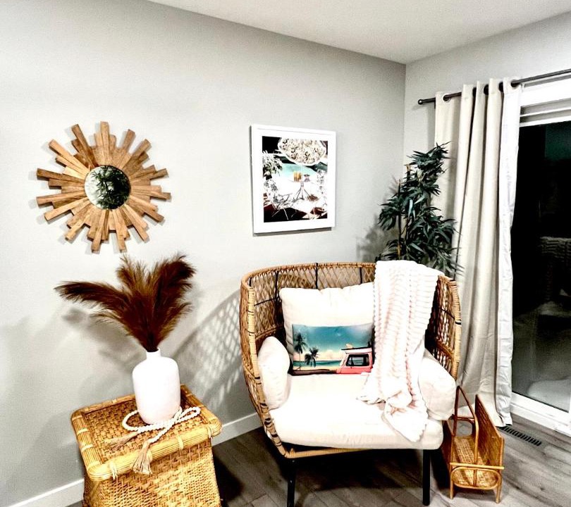 Photo of Livingroom in Sylvan Lake