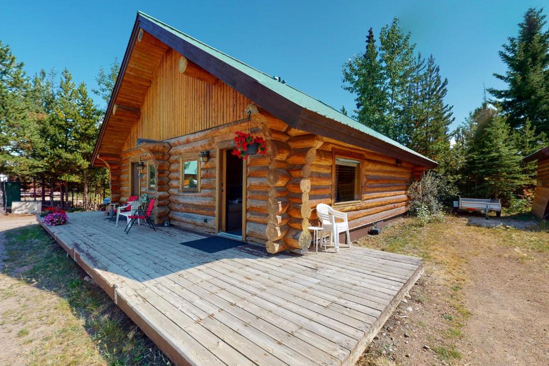 Photo of Buildings in Lac Le Jeune