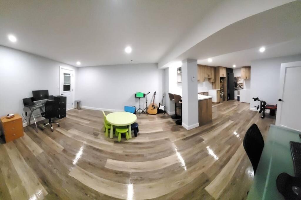 Photo of Livingroom in Bromont