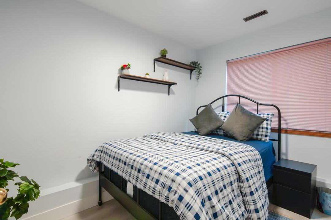 Photo of Bedroom in Guildford