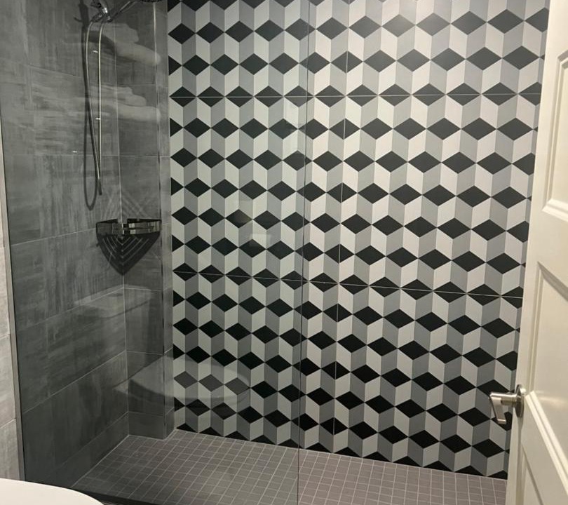 Photo of Bathroom in Mont-Laurier