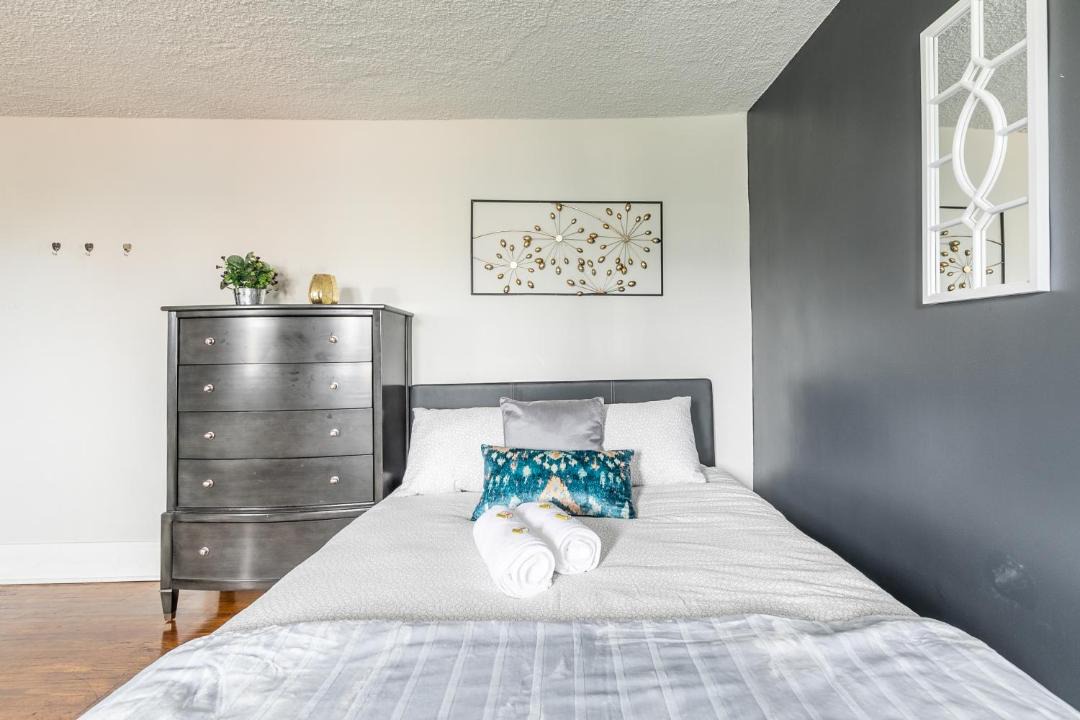 Photo of Bedroom in Hamilton