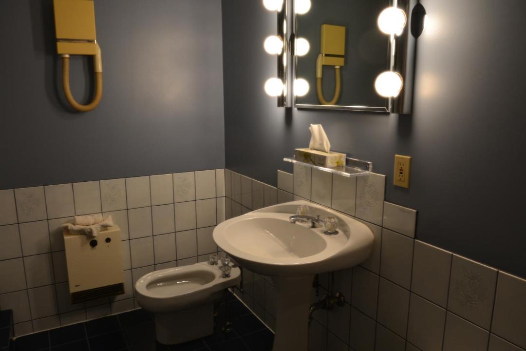 Photo of Bathroom in Saint-liboire