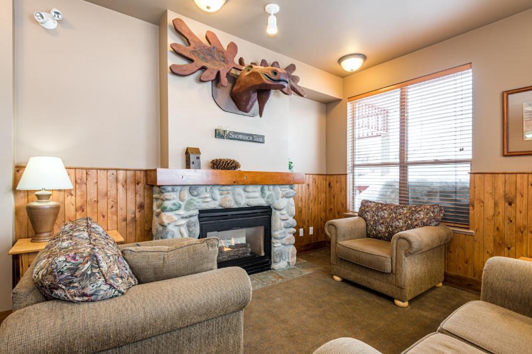 Photo of Livingroom in Silver Star Mountain