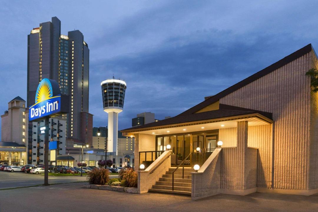 Photo of Buildings in Fallsview