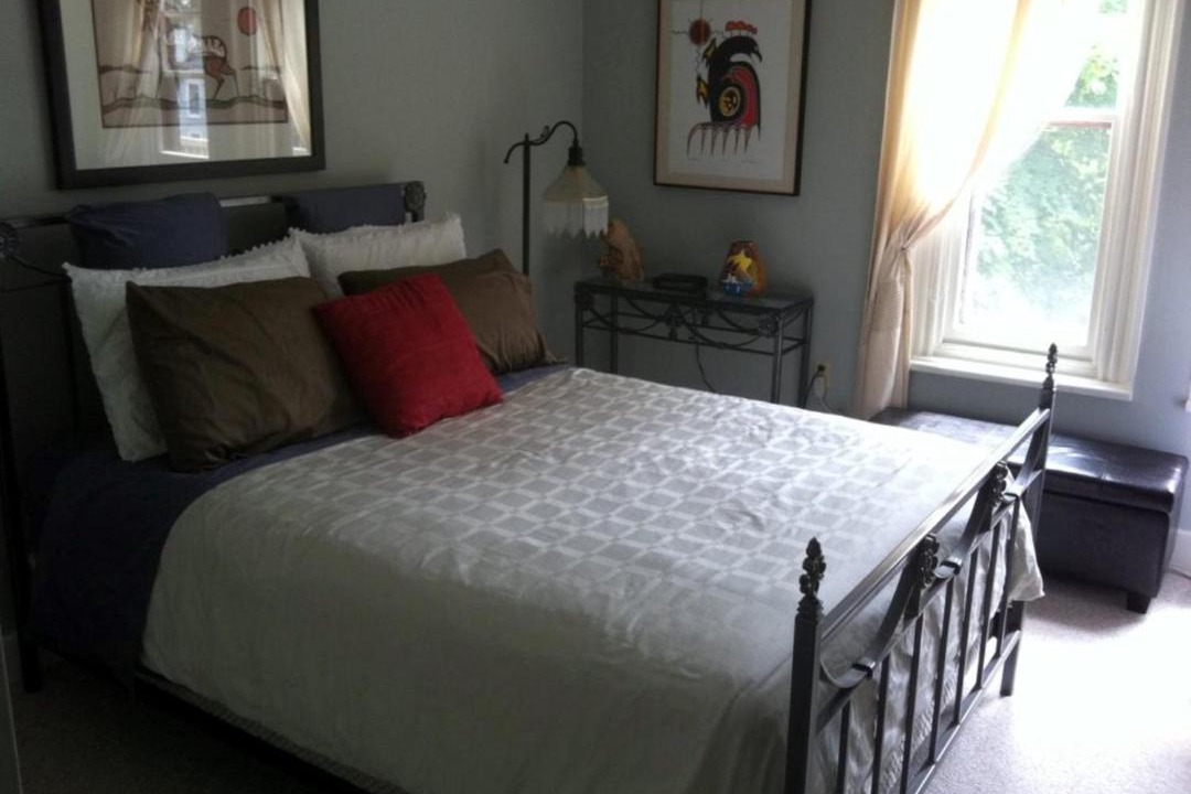 Photo of Bedroom in Gananoque