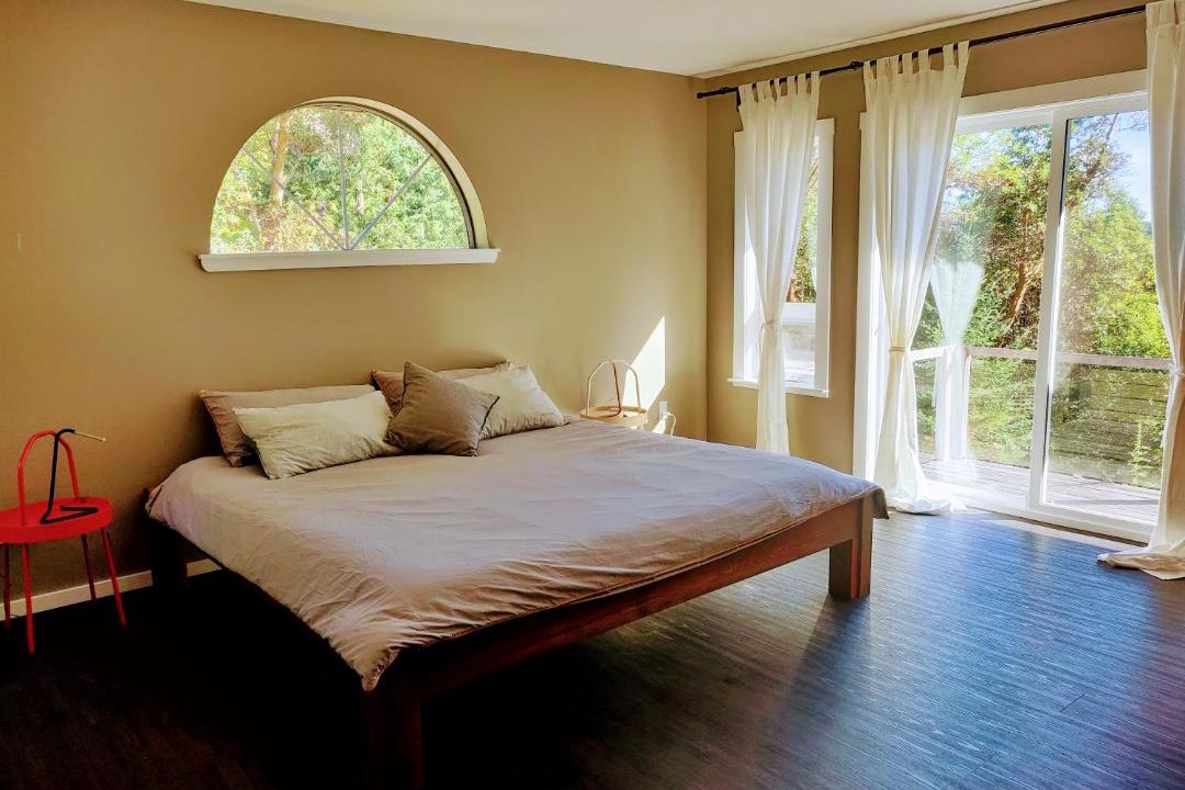 Photo of Bedroom in Salt Spring Island