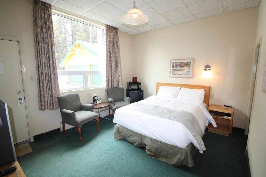 Photo of Bedroom in Lake Louise