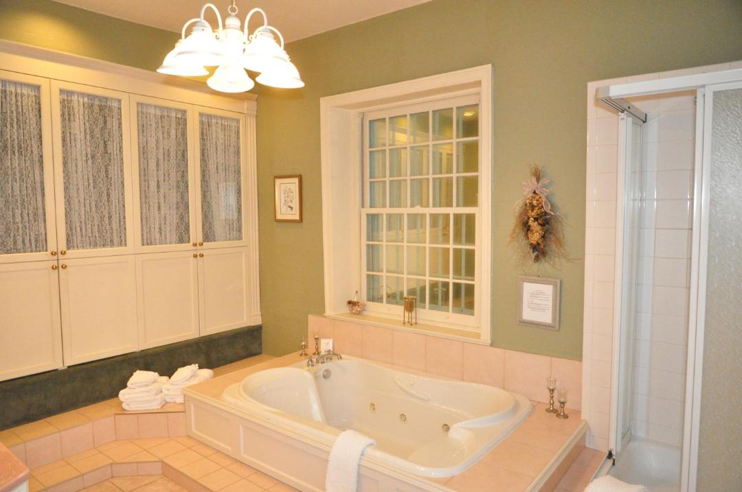 Photo of Bathroom in Historic Old Town