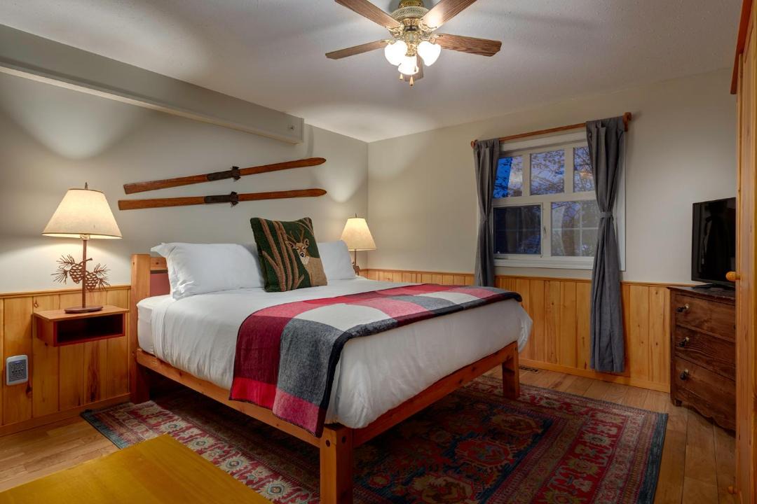 Photo of Bedroom in Revelstoke