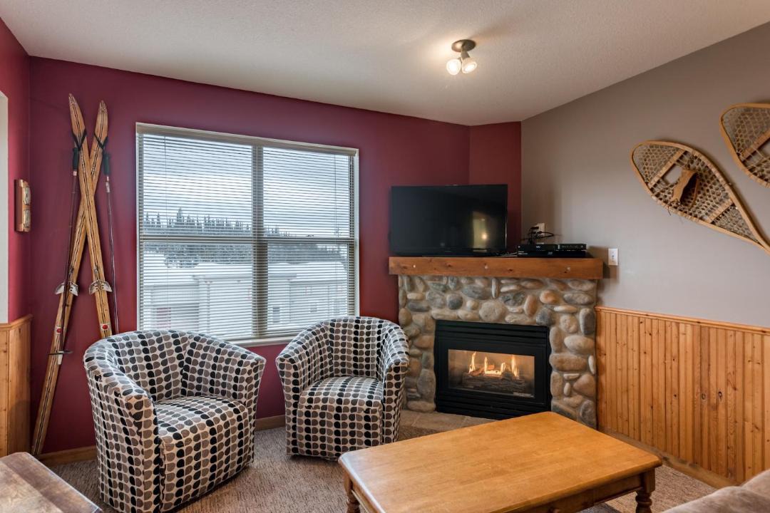 Photo of Livingroom in Silver Star Mountain