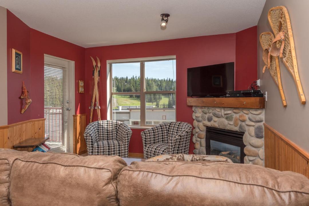 Photo of Livingroom in Silver Star Mountain
